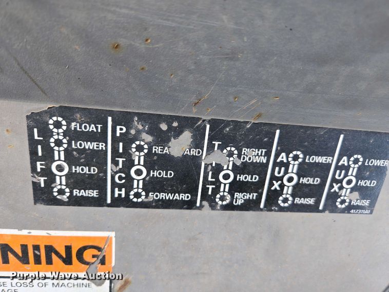 image for item EC0971 2005 Case 570 MXT industrial tractor