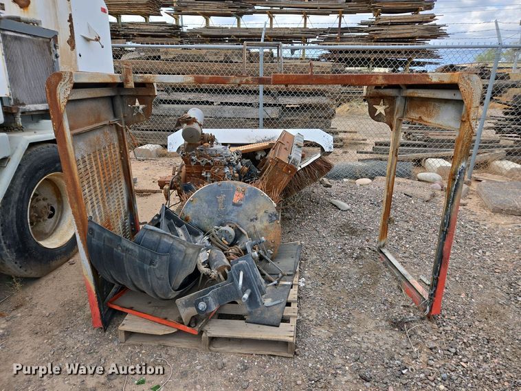 image for item EC0977 Starfire S-4 sweeper