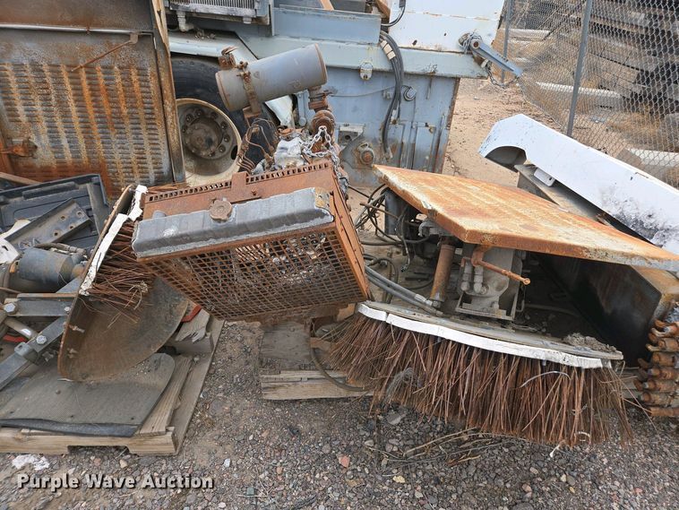 image for item EC0977 Starfire S-4 sweeper