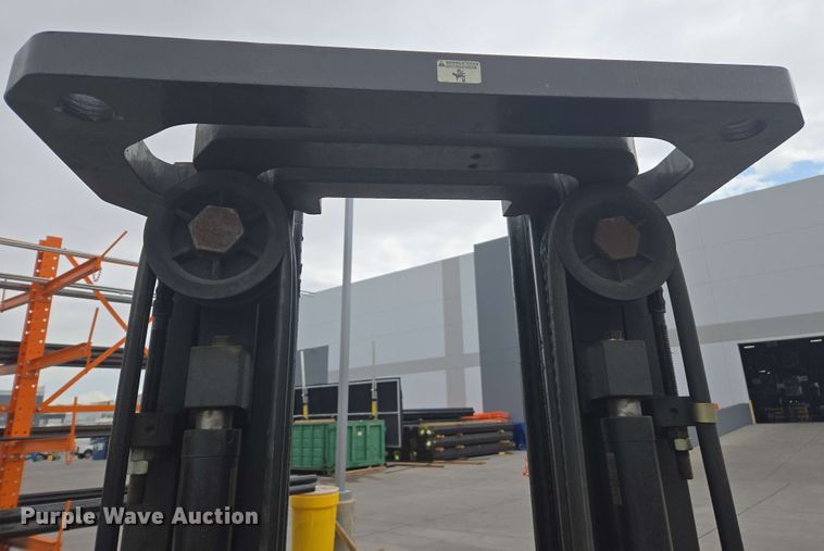 image for item EC1015 2016 Unicarriers CFS40 forklift