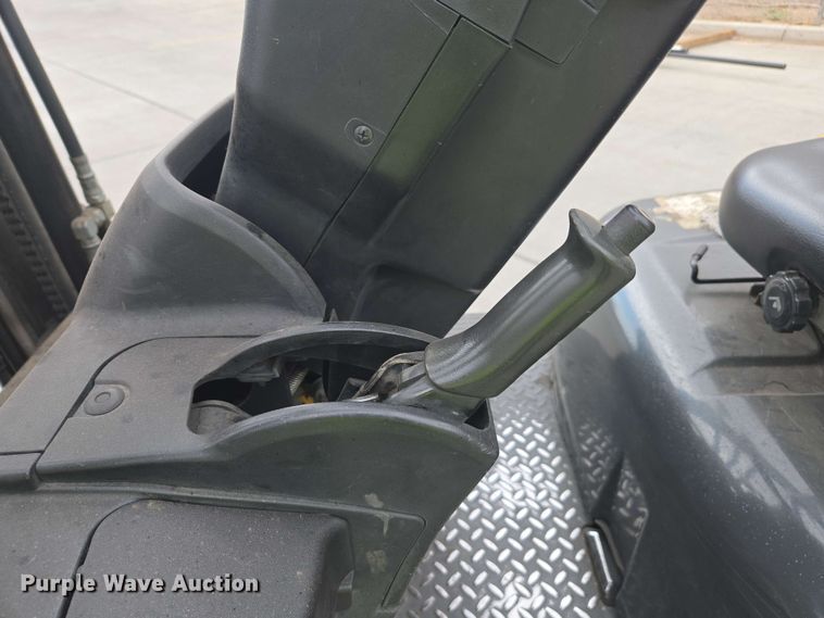 image for item EC1015 2016 Unicarriers CFS40 forklift