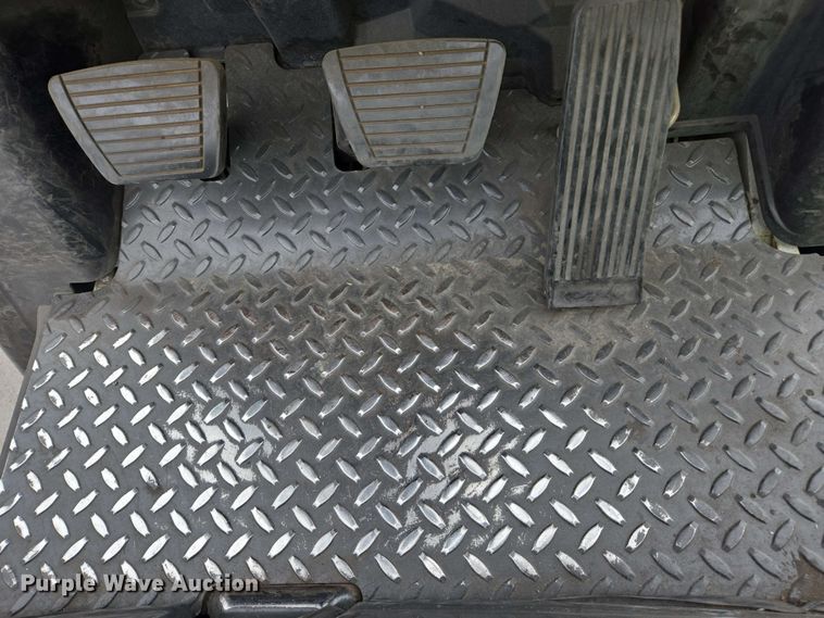 image for item EC1015 2016 Unicarriers CFS40 forklift