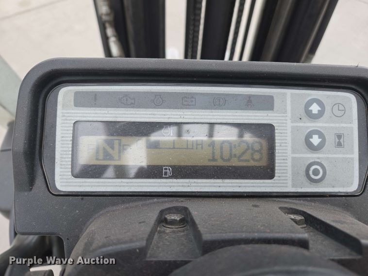 image for item EC1015 2016 Unicarriers CFS40 forklift