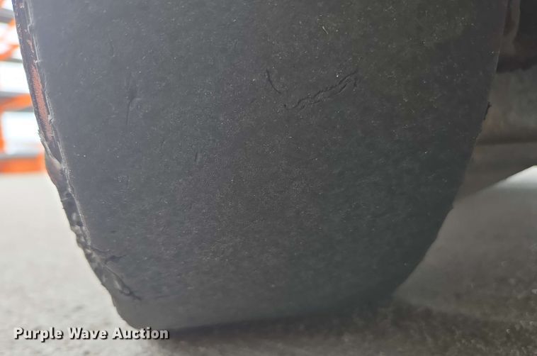 image for item EC1015 2016 Unicarriers CFS40 forklift