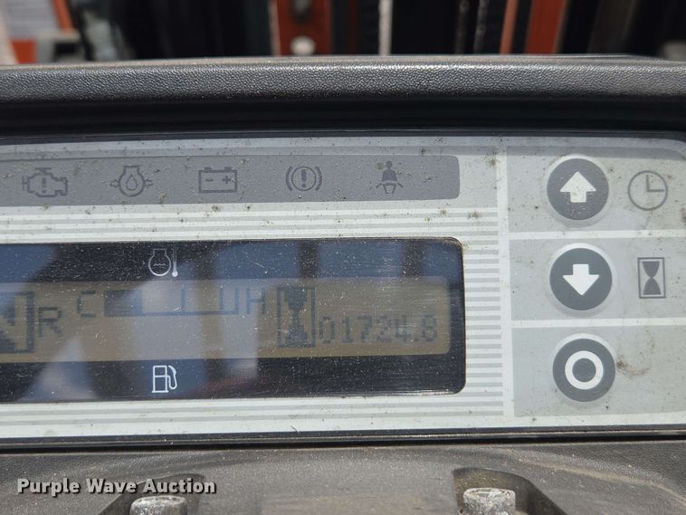 image for item EC1016 2015 Nissan CFS40 forklift