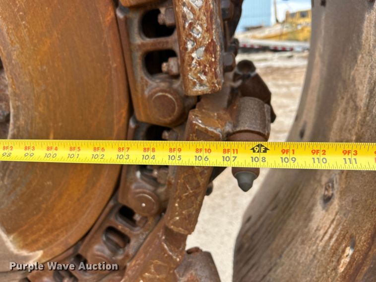 image for item EC1375 Trencor T1060 trencher