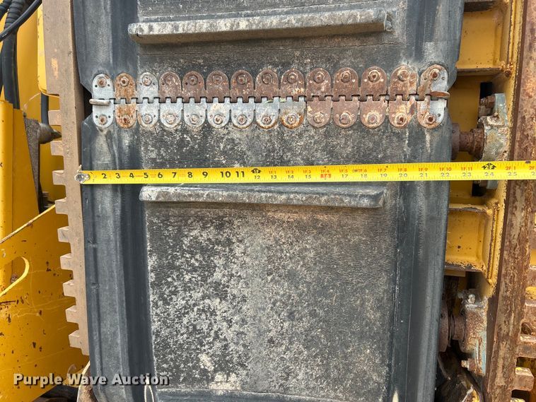 image for item EC1375 Trencor T1060 trencher