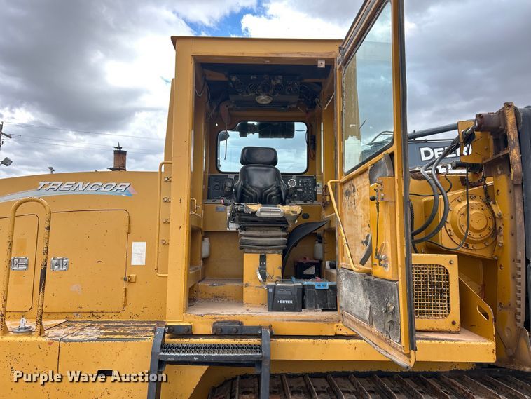 image for item EC1375 Trencor T1060 trencher