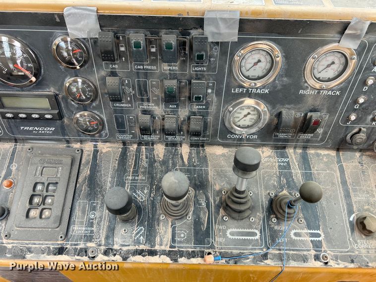 image for item EC1375 Trencor T1060 trencher