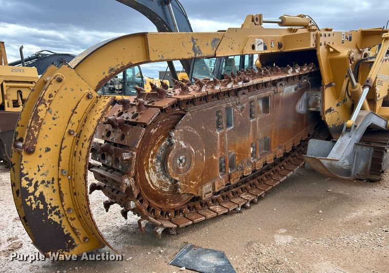 image for item EC1376 Trencor T1060 trencher