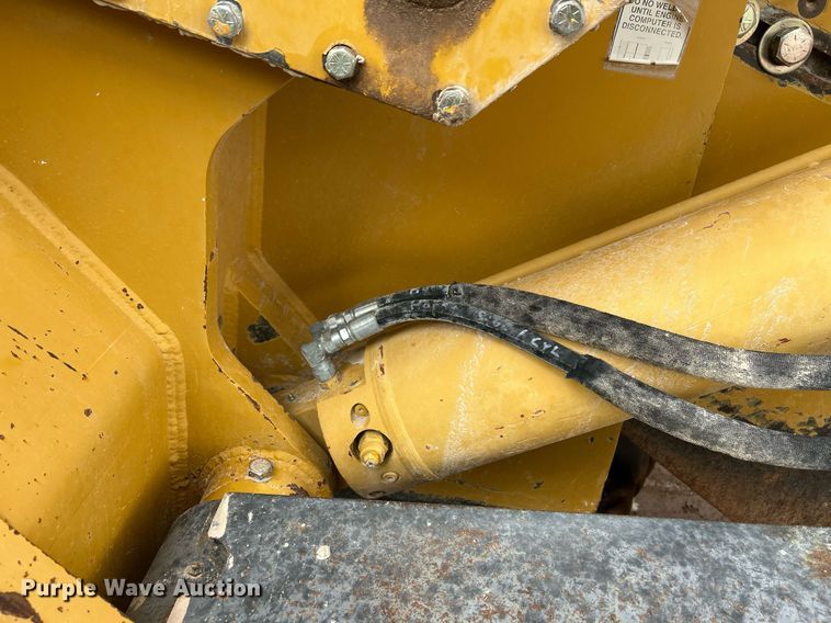 image for item EC1376 Trencor T1060 trencher