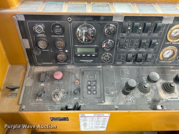 image for item EC1376 Trencor T1060 trencher