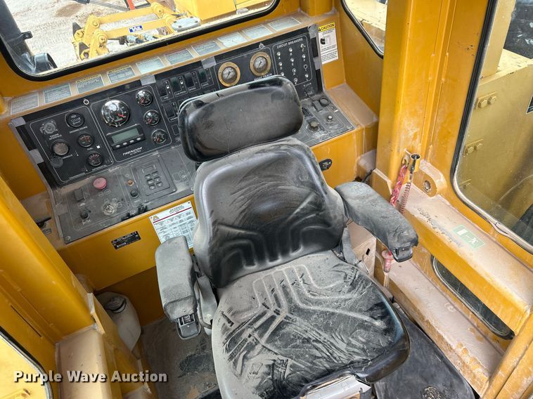 image for item EC1376 Trencor T1060 trencher