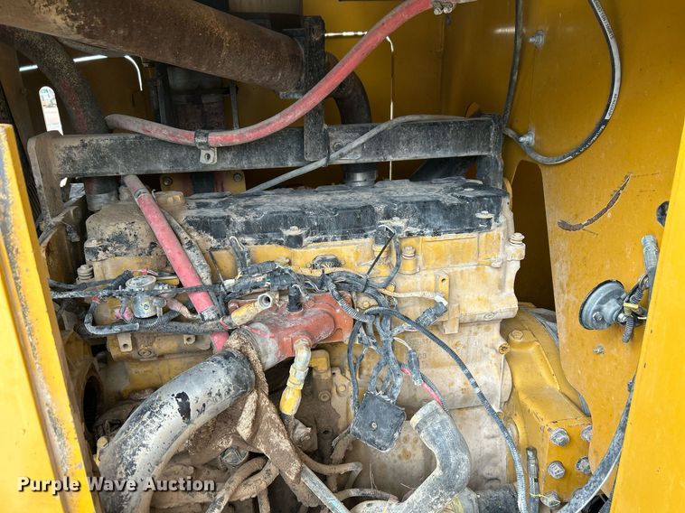 image for item EC1376 Trencor T1060 trencher