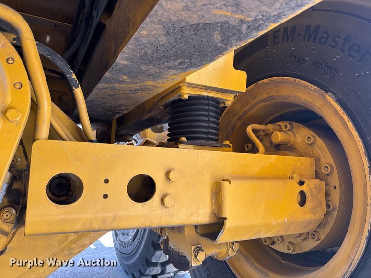 image for item EC3574 2022 Bell B30E articulated haul truck