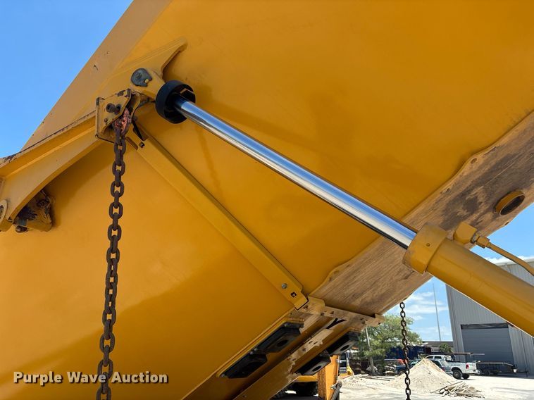 image for item EC3574 2022 Bell B30E articulated haul truck