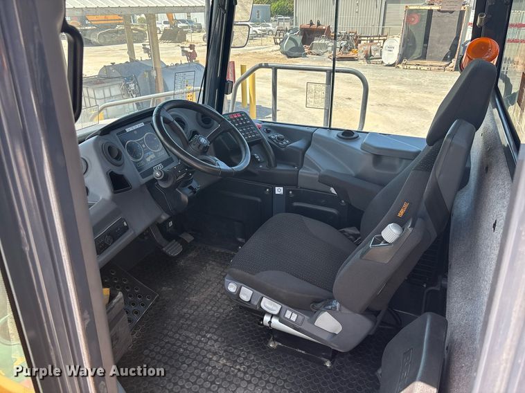 image for item EC3574 2022 Bell B30E articulated haul truck