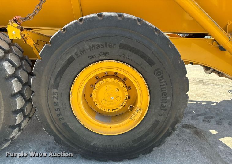 image for item EC3574 2022 Bell B30E articulated haul truck