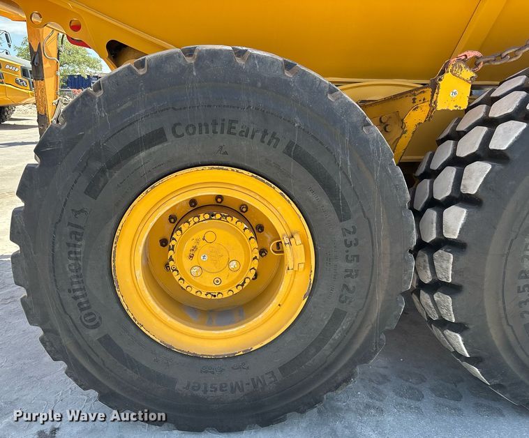 image for item EC3574 2022 Bell B30E articulated haul truck