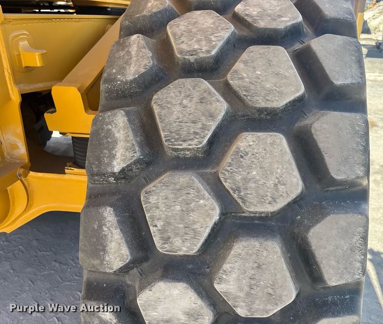 image for item EC3574 2022 Bell B30E articulated haul truck