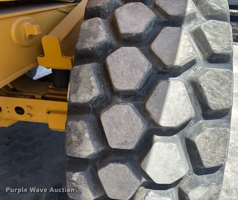 image for item EC3574 2022 Bell B30E articulated haul truck