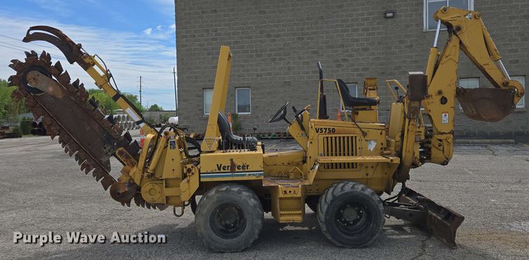 image for item EC4225 1996 Vermeer V5750 trencher
