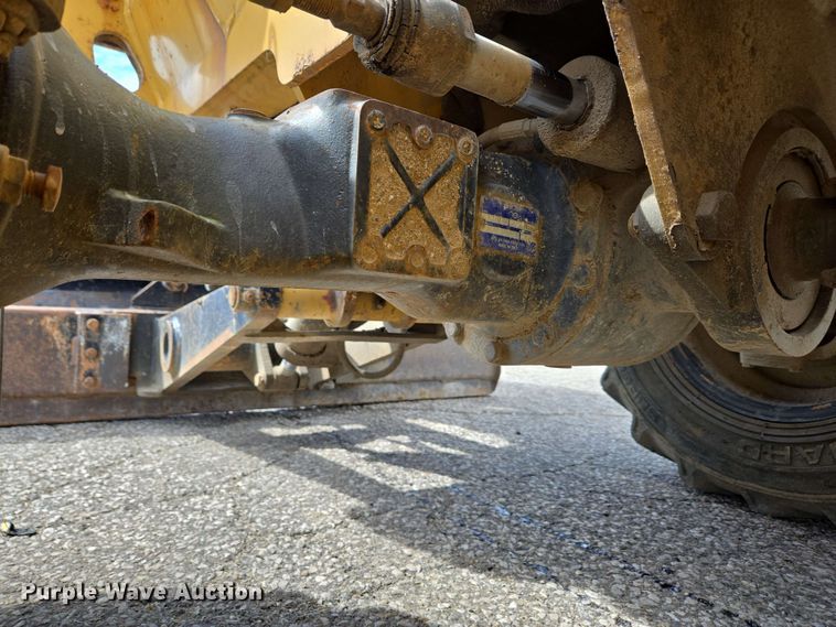 image for item EC4225 1996 Vermeer V5750 trencher