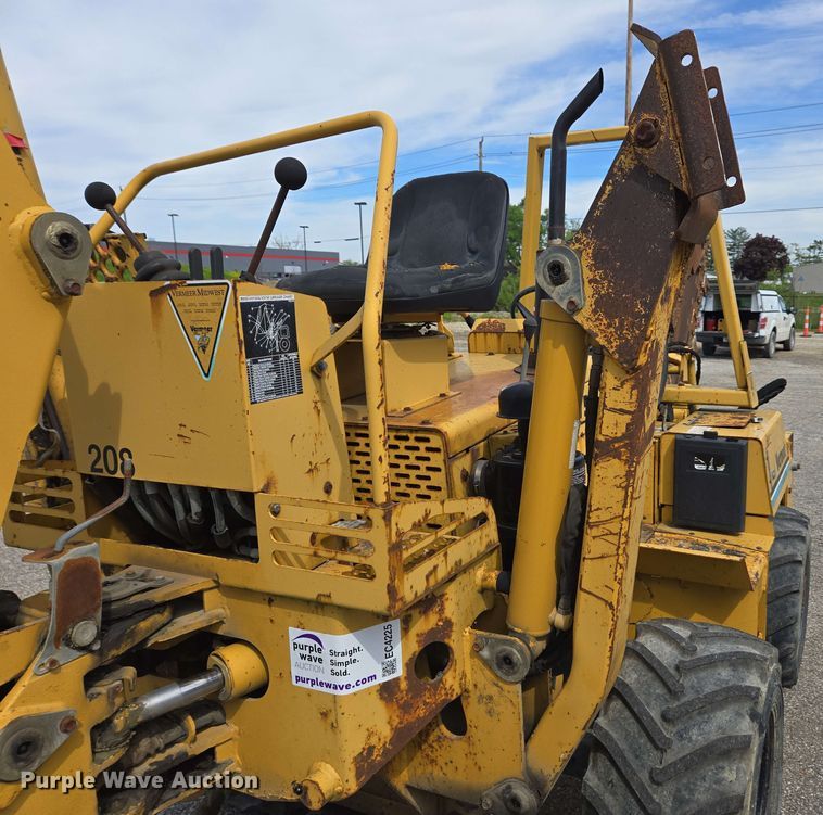 image for item EC4225 1996 Vermeer V5750 trencher