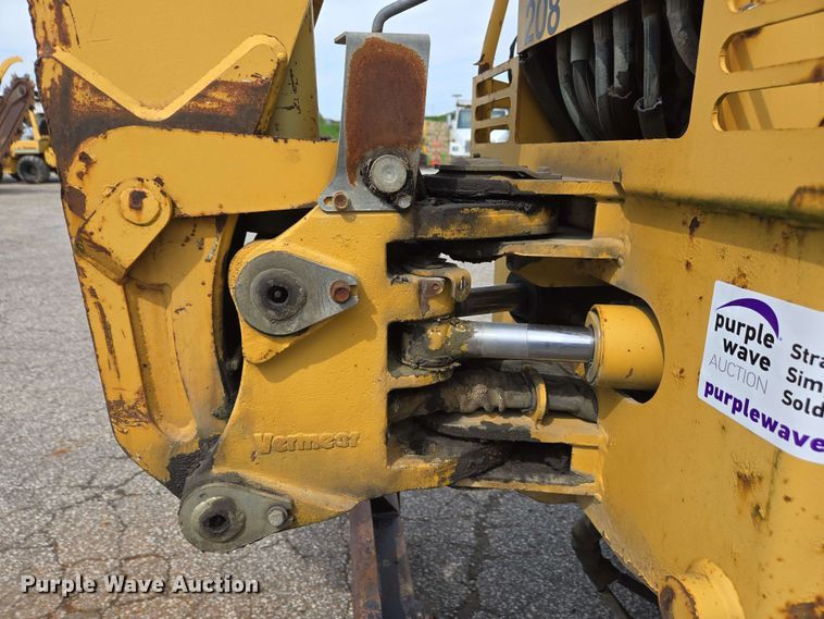 image for item EC4225 1996 Vermeer V5750 trencher