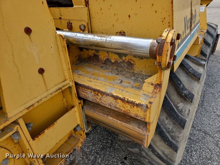 image for item EC4225 1996 Vermeer V5750 trencher