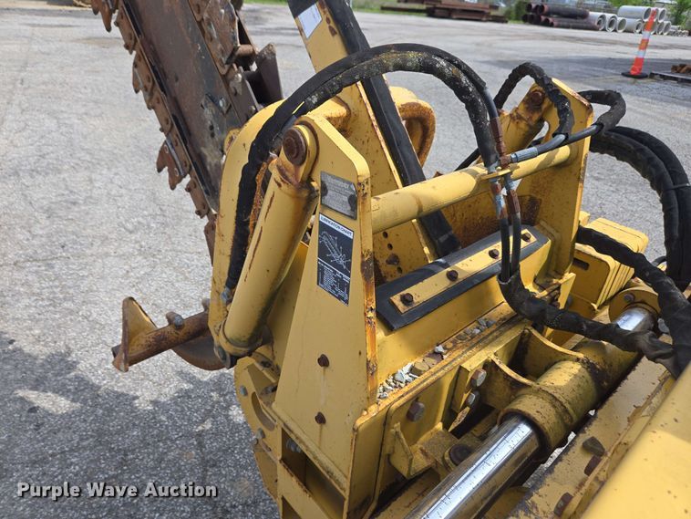 image for item EC4225 1996 Vermeer V5750 trencher
