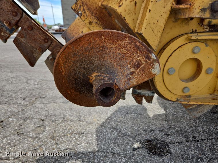 image for item EC4225 1996 Vermeer V5750 trencher