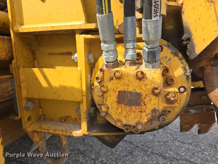 image for item EC4225 1996 Vermeer V5750 trencher