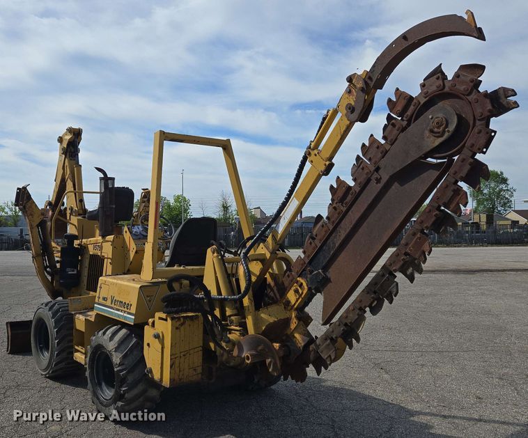 image for item EC4226 1996 Vermeer V5750 trencher