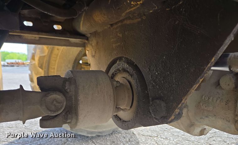 image for item EC4226 1996 Vermeer V5750 trencher