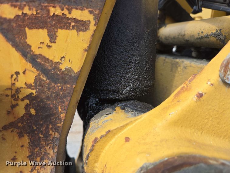 image for item EC4226 1996 Vermeer V5750 trencher