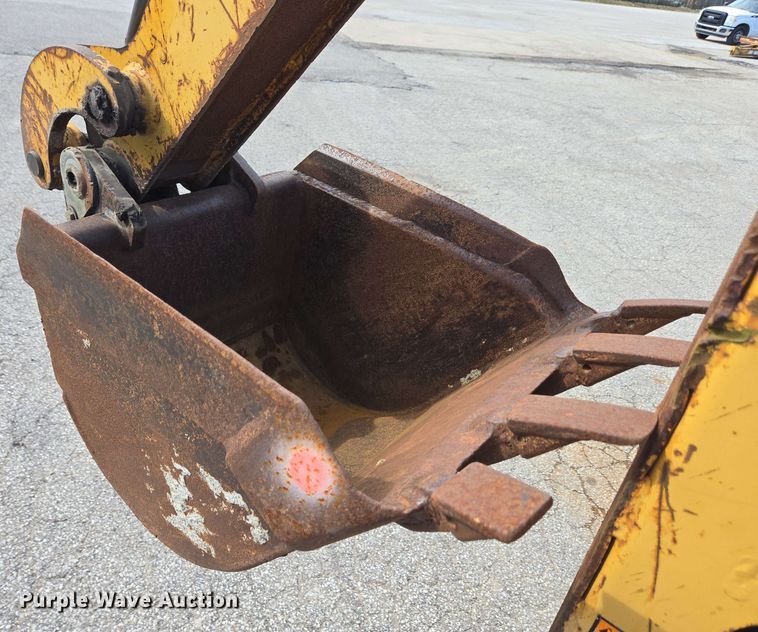 image for item EC4226 1996 Vermeer V5750 trencher