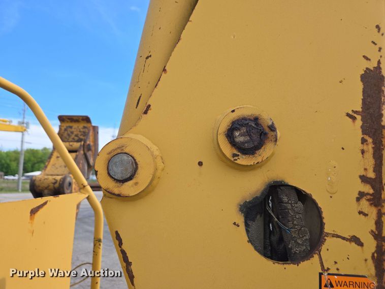 image for item EC4226 1996 Vermeer V5750 trencher