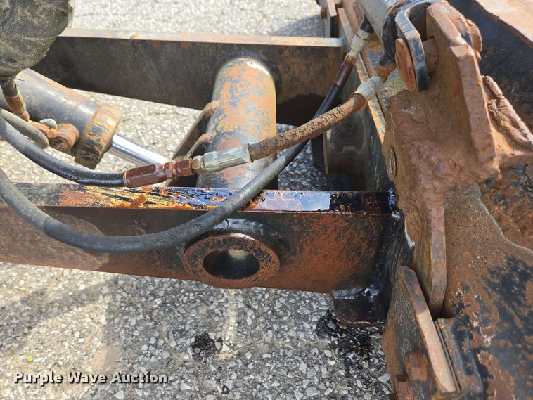 image for item EC4226 1996 Vermeer V5750 trencher