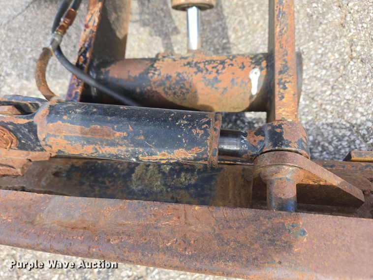 image for item EC4226 1996 Vermeer V5750 trencher