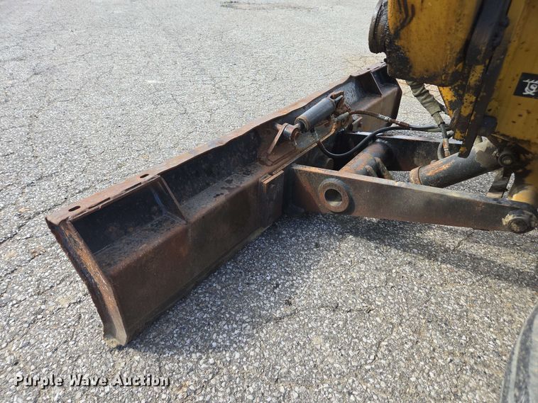 image for item EC4226 1996 Vermeer V5750 trencher