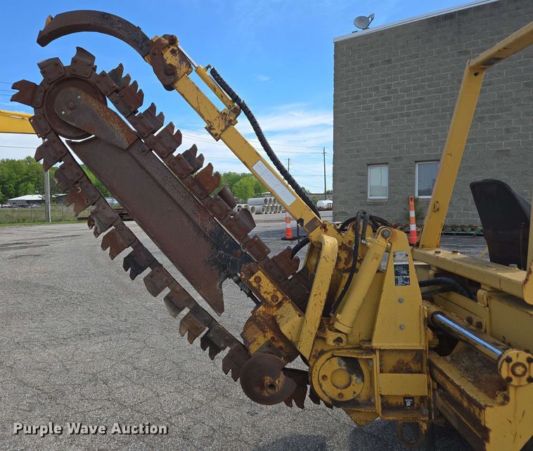 image for item EC4226 1996 Vermeer V5750 trencher