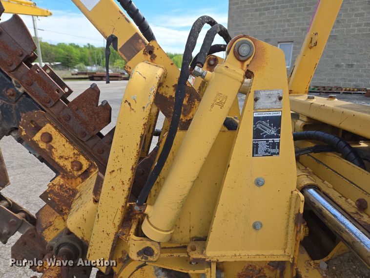 image for item EC4226 1996 Vermeer V5750 trencher