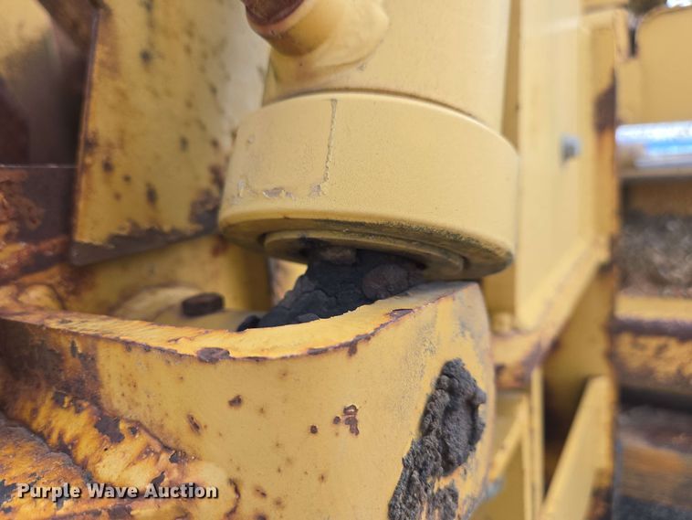 image for item EC4226 1996 Vermeer V5750 trencher