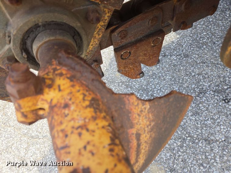 image for item EC4226 1996 Vermeer V5750 trencher