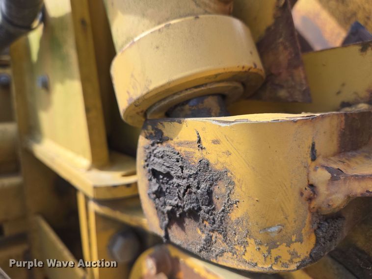 image for item EC4226 1996 Vermeer V5750 trencher