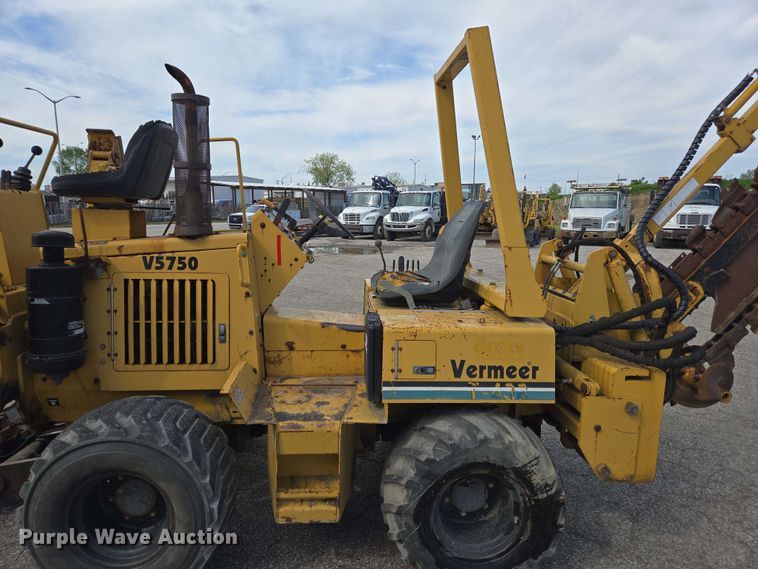 image for item EC4226 1996 Vermeer V5750 trencher