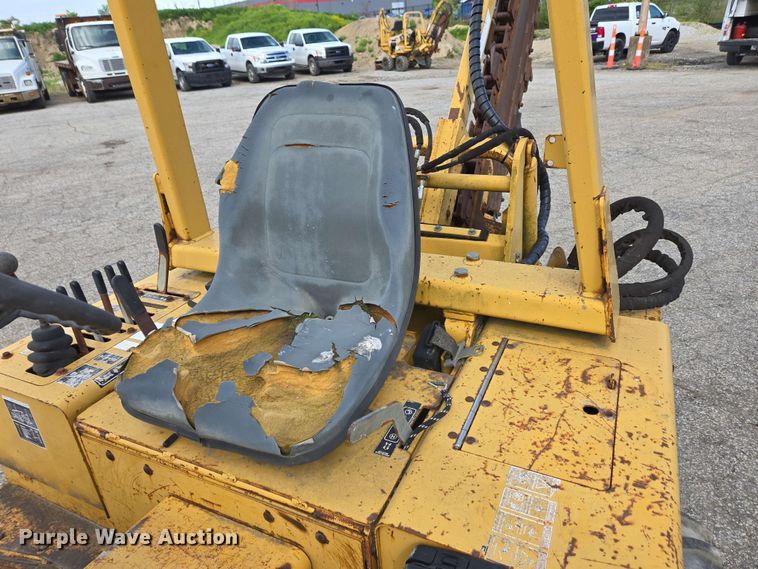 image for item EC4226 1996 Vermeer V5750 trencher