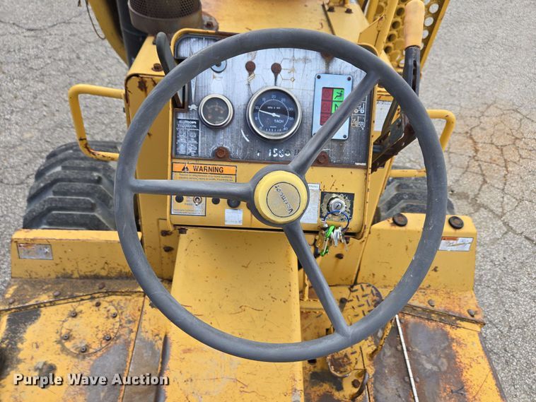 image for item EC4226 1996 Vermeer V5750 trencher