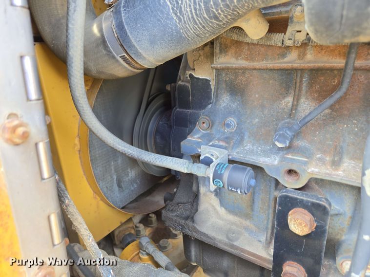 image for item EC4226 1996 Vermeer V5750 trencher